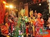 Hẩm hiu nghệ sĩ hát đám: “Kiếm cháo” nơi sân chùa